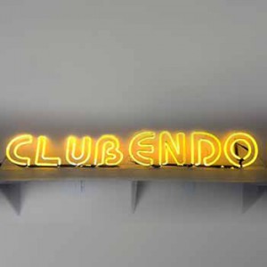 club endo bar dancing